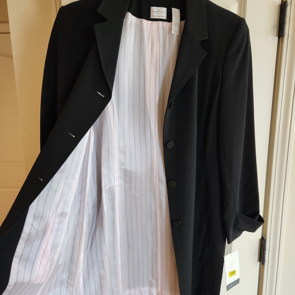 New Elegant Black Women's Coat - Picture 5 of 8